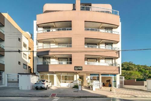 Apartamento 2 Dormit�rios Com Churrasqueira
