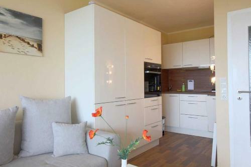 Apartment 444