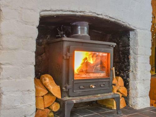 Hollybush Studio