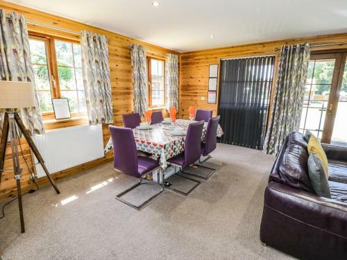 Lodge 21