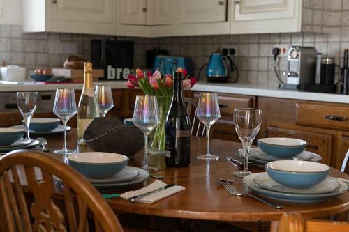 Beautiful Farmhouse Overlooking Conwy River