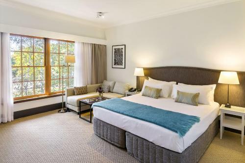 Hotel Peppers Manor House