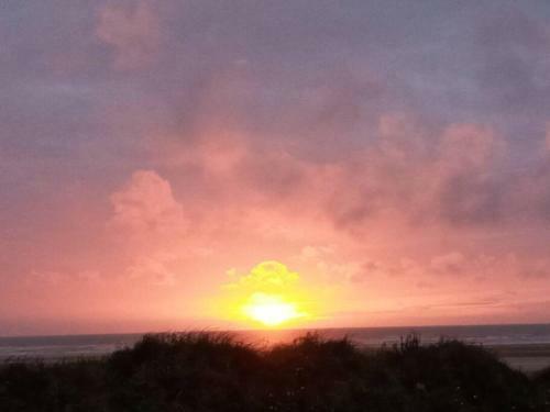 Beach Front Apartment With Free Parking, St Annes