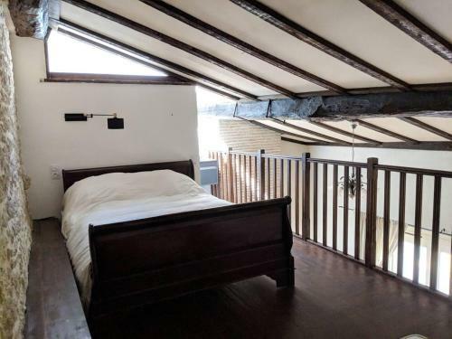 Stunning 7-bed Vineyard Masters House In Dieulivol