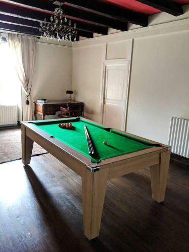 Stunning 7-bed Vineyard Masters House In Dieulivol