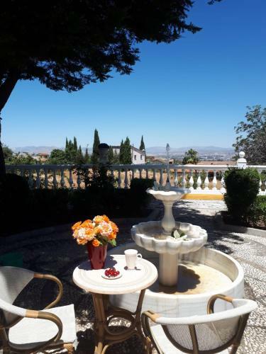 Agradable Villa Con Piscina A 15 Min. de Granada C