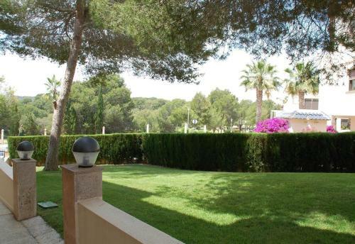 Lovely Apartment Near Golf