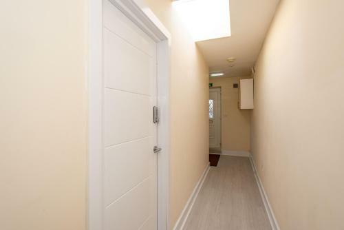 Apartamento Newly Refurbished Studio 20mins To London Bridge