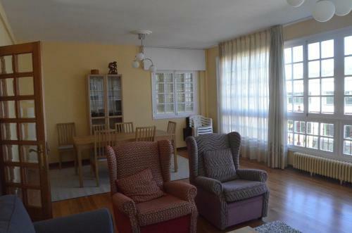 Fant�stica Villa En El Puerto de Pontedeume.