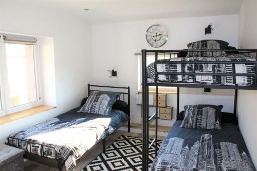 Hostal Maison D'h�tes A La Fontaine Fleurie 88