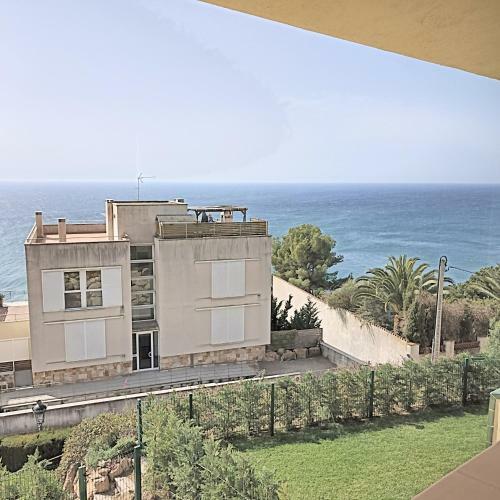 Casa Pareada Con Vistas Y Piscina Comunitaria