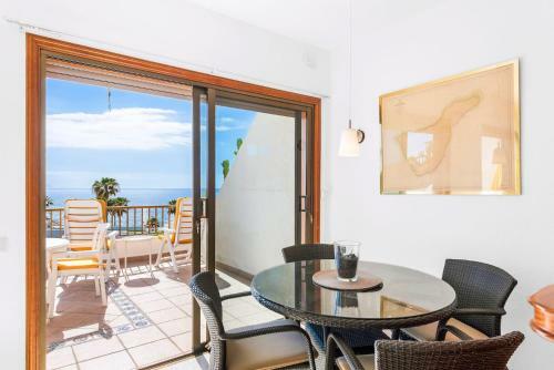 Apartamento Vacation Home With Stunning Ocean View