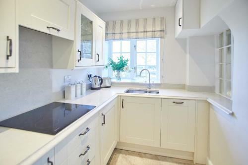 Host & Stay - Tithe Cottage