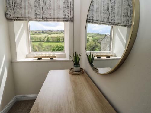 Valley View House