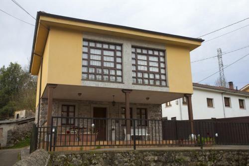 Casa El Campon, Coll�a Arriondas