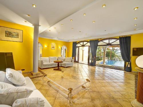 Villa St Anthony