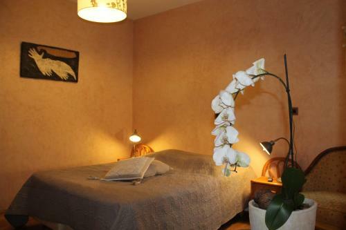 Bed & Breakfast C�t� Chambres