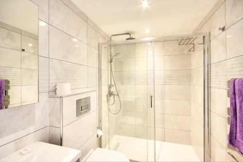 Charming 2-bed Cottage In Inverness