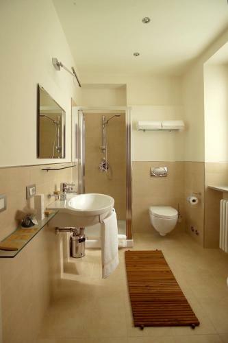 Bed & Breakfast Rocche Costamagna Art Suites