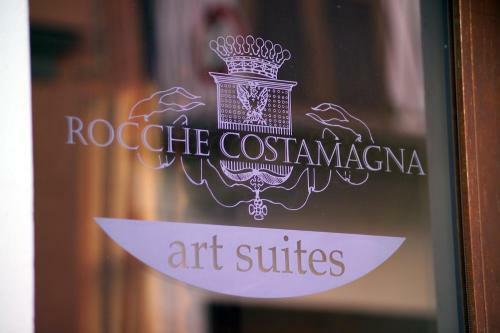 Bed & Breakfast Rocche Costamagna Art Suites