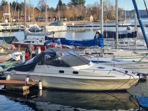 Unique Boat & Breakfast In Lake Maggiore