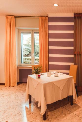 Hotel Benacus