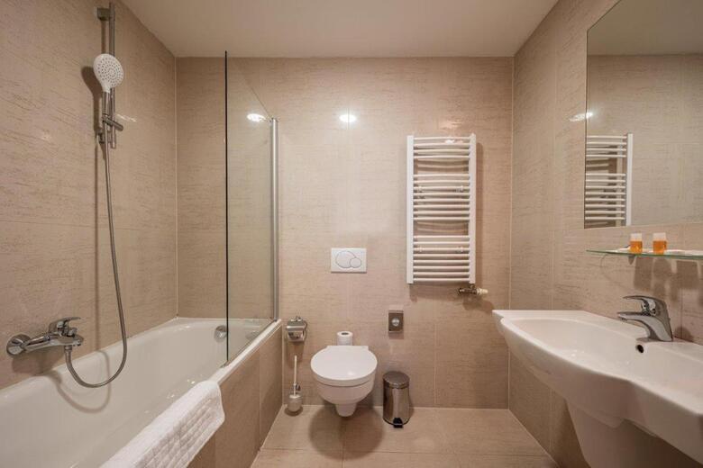 Hotel Ruby Blue