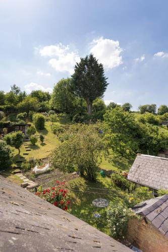 Stunning 2-bed Cottage In Fordwells