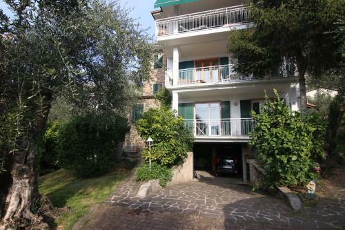 Large Apartment Balcony With Lake View