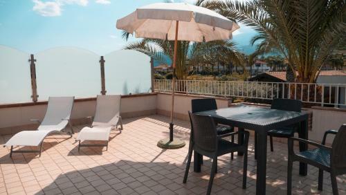 Aparthotel Villa Galati Resort