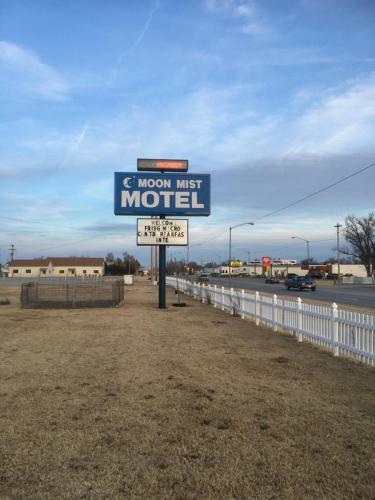 Hotel Moon Mist Motel
