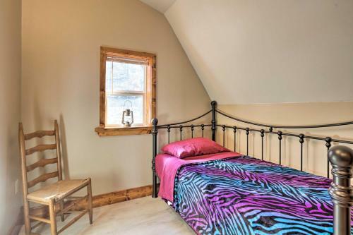 Beattyville Cabin With Decks-by Red River Gorge!