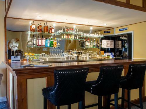 Riverbank Bed And Breakfast