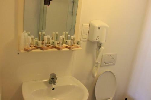 Hotel H�tel Du Lion D'or