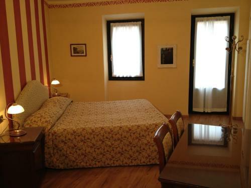 Hostal La Dependance