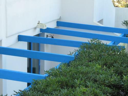 Villa Flora Studios & Apartments