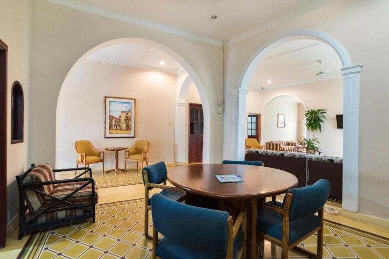 Hotel Virrey Inn