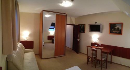 Bed & Breakfast Feh�rt�i Hal�szcs�rda �s Panzi�