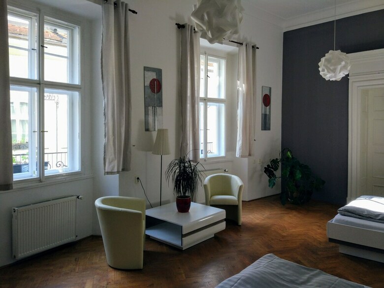Apartments T�nsk� 7