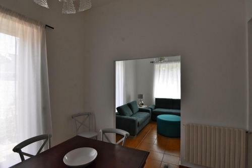 Holiday Home, Mondello