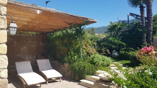 Bed & Breakfast La Rocca Maison De Charme