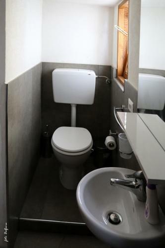 San Nicol� Holiday Home