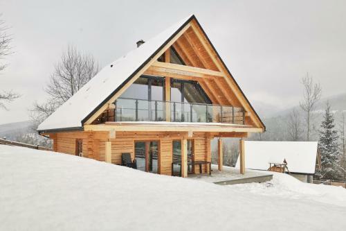 Pine Tree Chalet