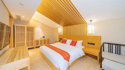Hanyun Hot Spring Hotel