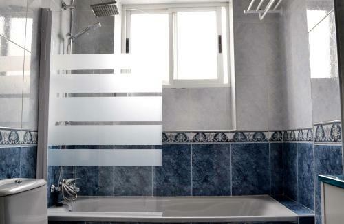 Apartamento �tico Con Terraza Y Vistas