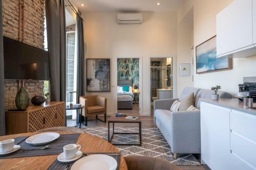 Home Art Apartments M�laga