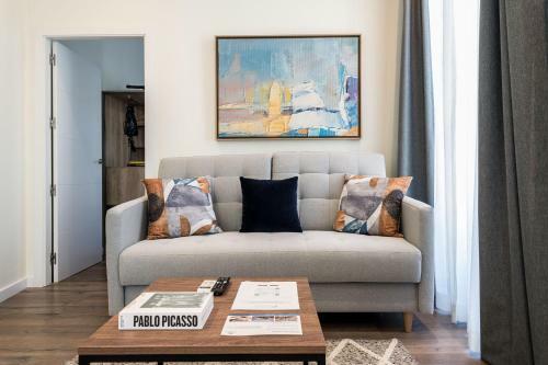 Home Art Apartments M�laga