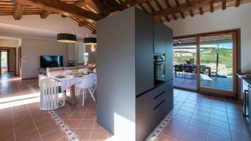 Villa Borgo Da Monte 8