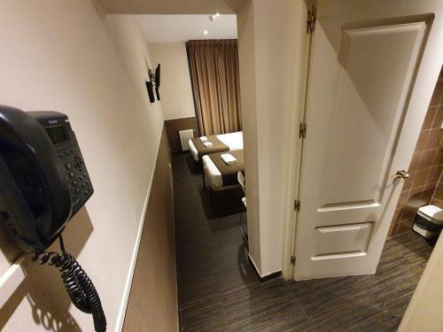 Hostal Ch Lemon Rooms - Madrid