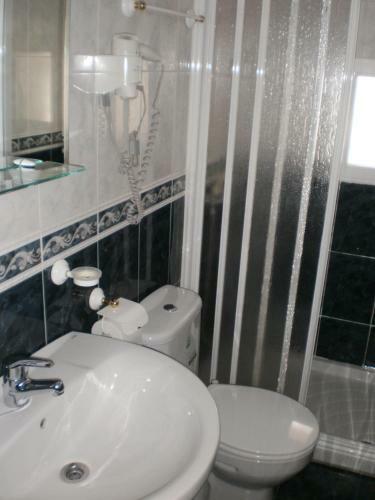 Hostal Pensi�n Salom�